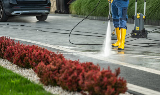 Why Choose Our Certified Pressure Washing Experts for Your Project Needs in Tariffville, CT?